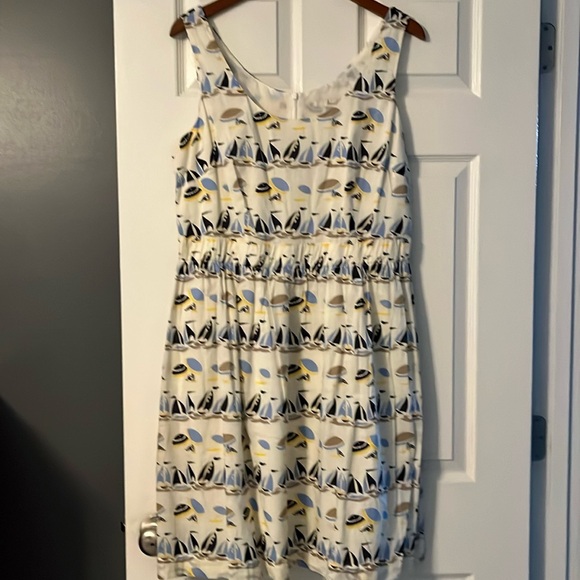 Boden Dresses & Skirts - Súper flirty sleeveless cotton summer dress by Boden size 12 perfect condition